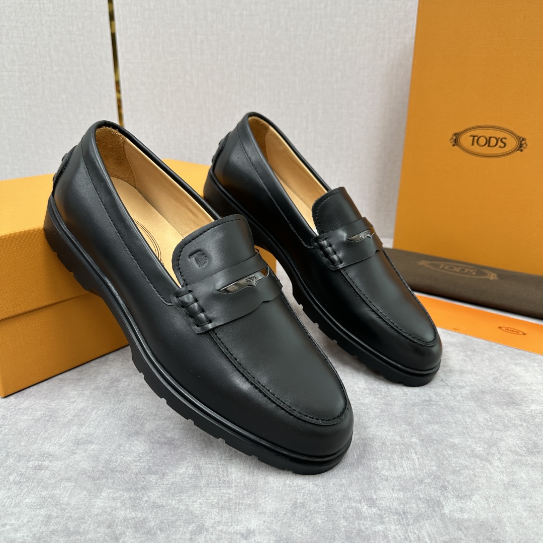 💋💍TOD*S  托德-斯 新品拉菲草（汤德森）OTV绒面皮革乐福鞋上🆕  官方  5,800   本款