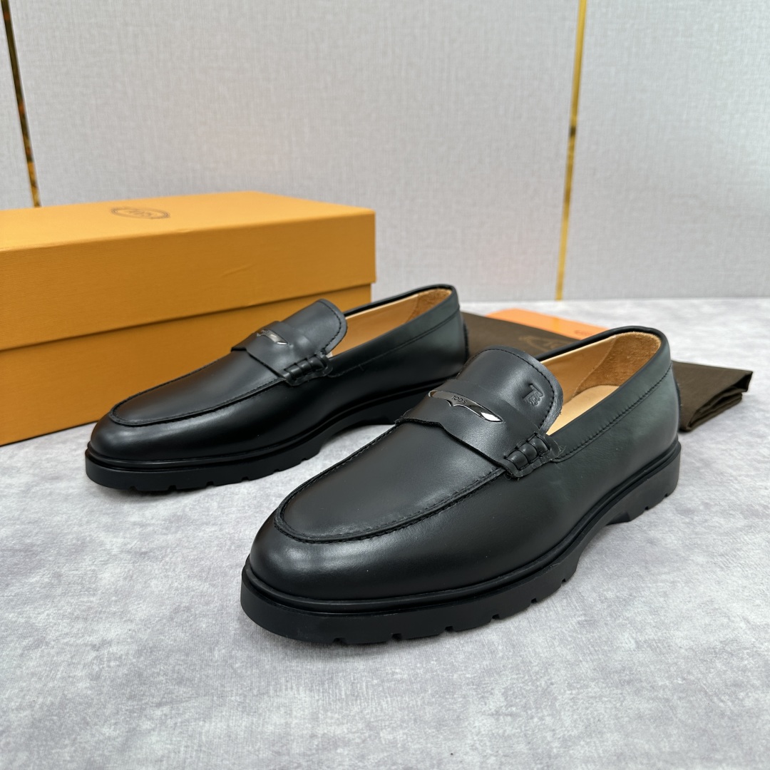 💋💍TOD*S  托德-斯 新品拉菲草（汤德森）OTV绒面皮革乐福鞋上🆕  官方  5,800   本款