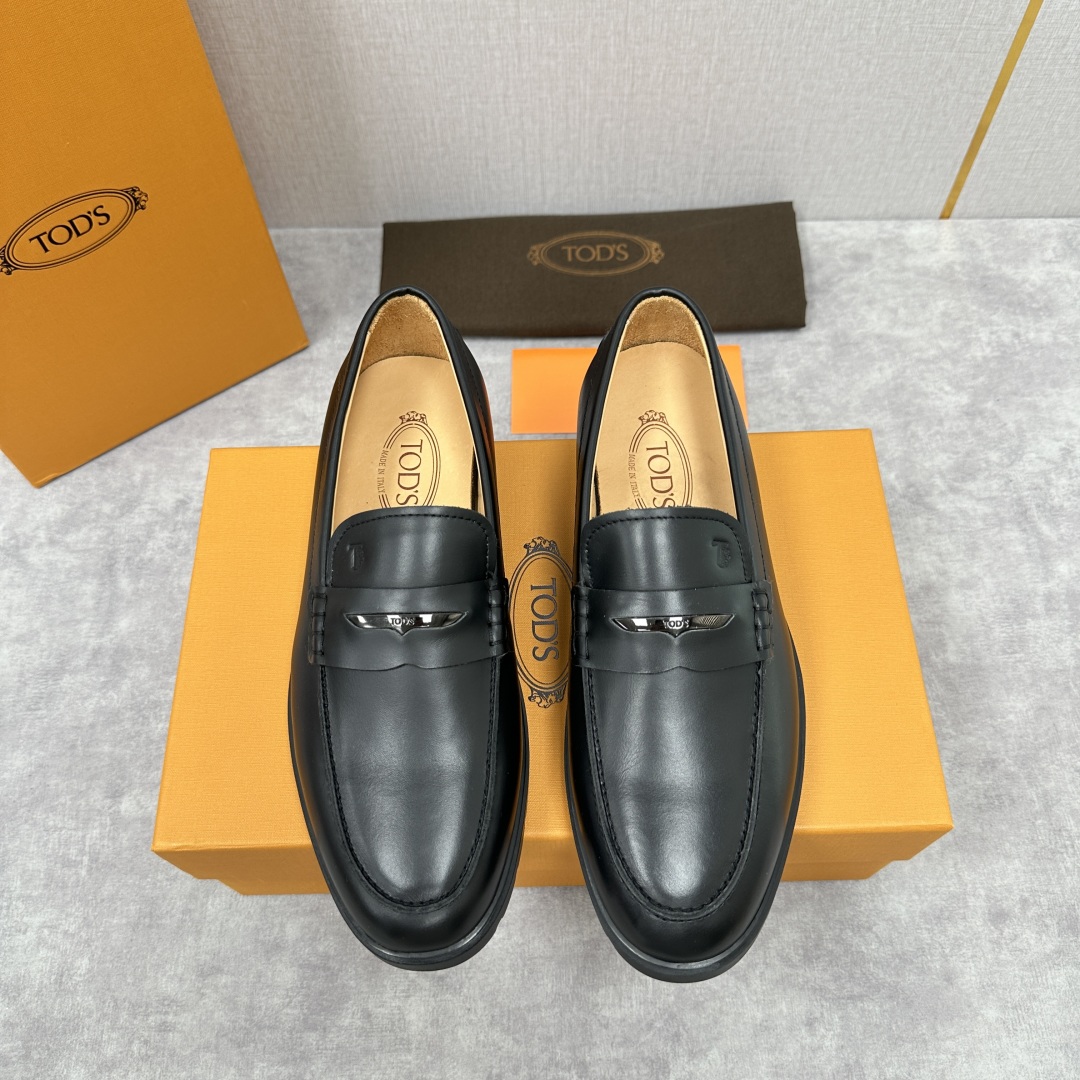 💋💍TOD*S  托德-斯 新品拉菲草（汤德森）OTV绒面皮革乐福鞋上🆕  官方  5,800   本款