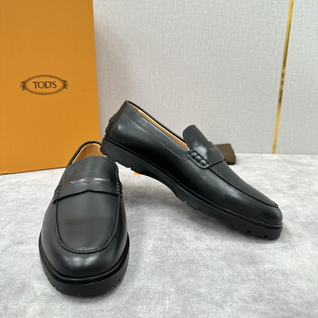 💋💍TOD*S  托德-斯 新品拉菲草（汤德森）OTV绒面皮革乐福鞋上🆕  官方  5,800   本款