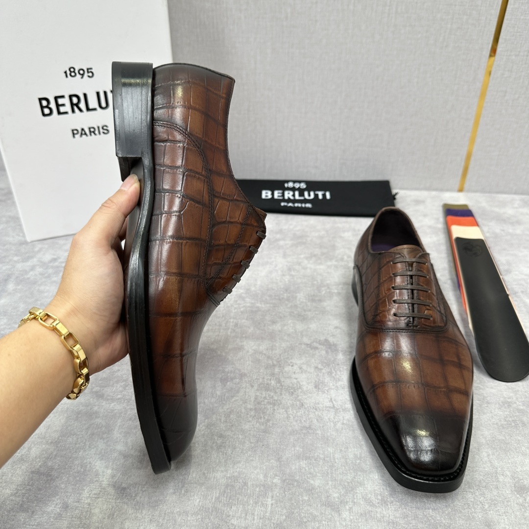 💋💍Berlut* 布鲁提 新款男士光面手工擦色正装皮鞋出货 甄选优质进口小牛皮鞋面 手工擦色工