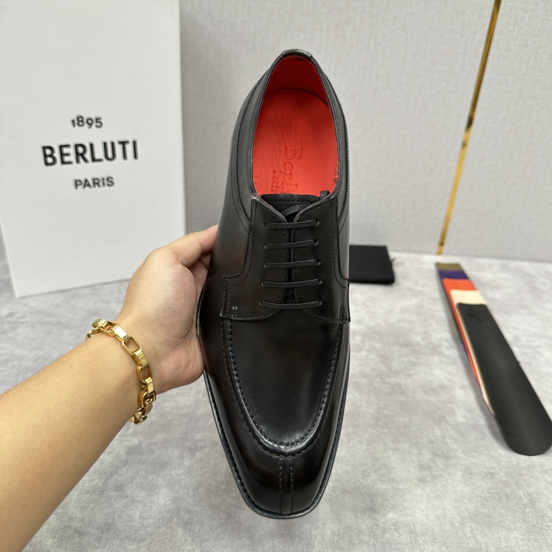 💋💍Berlut* 布鲁提 新款男士手工擦色正装皮鞋出货 甄选优质进口小牛皮鞋面 手工擦色工艺处