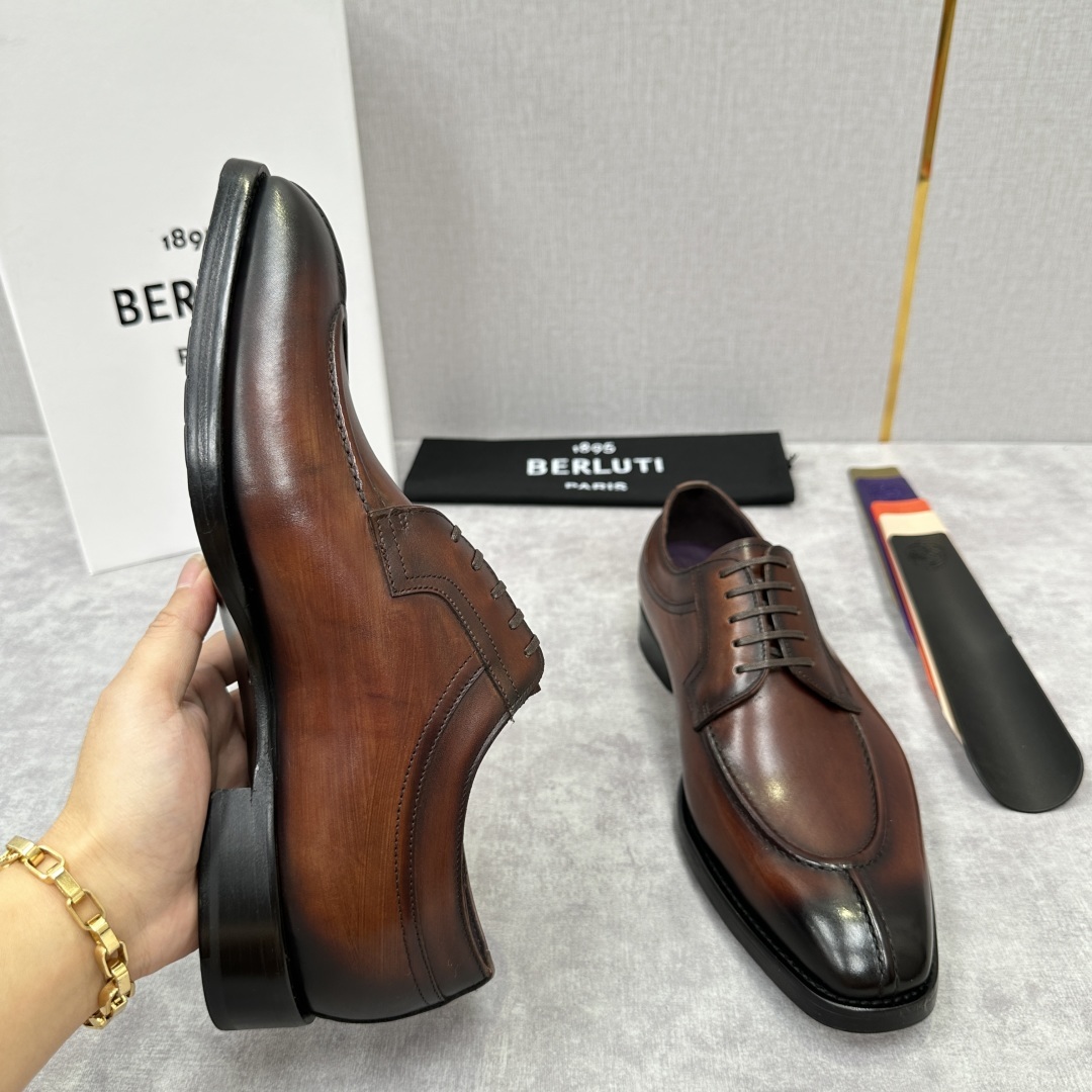 💋💍Berlut* 布鲁提 新款男士手工擦色正装皮鞋出货 甄选优质进口小牛皮鞋面 手工擦色工艺处