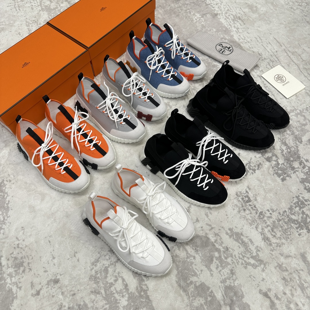 💋💍H家新品 LIFT 免系带运动鞋系列   官方   8,900  双色H字母标识  采用进口进口针织