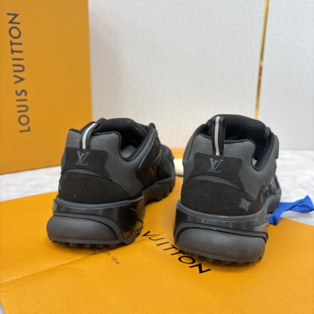 💋💍L 家新品 Loui* Vuitto* 路易~ 男士新款运动鞋系列 时尚与舒适的完美融