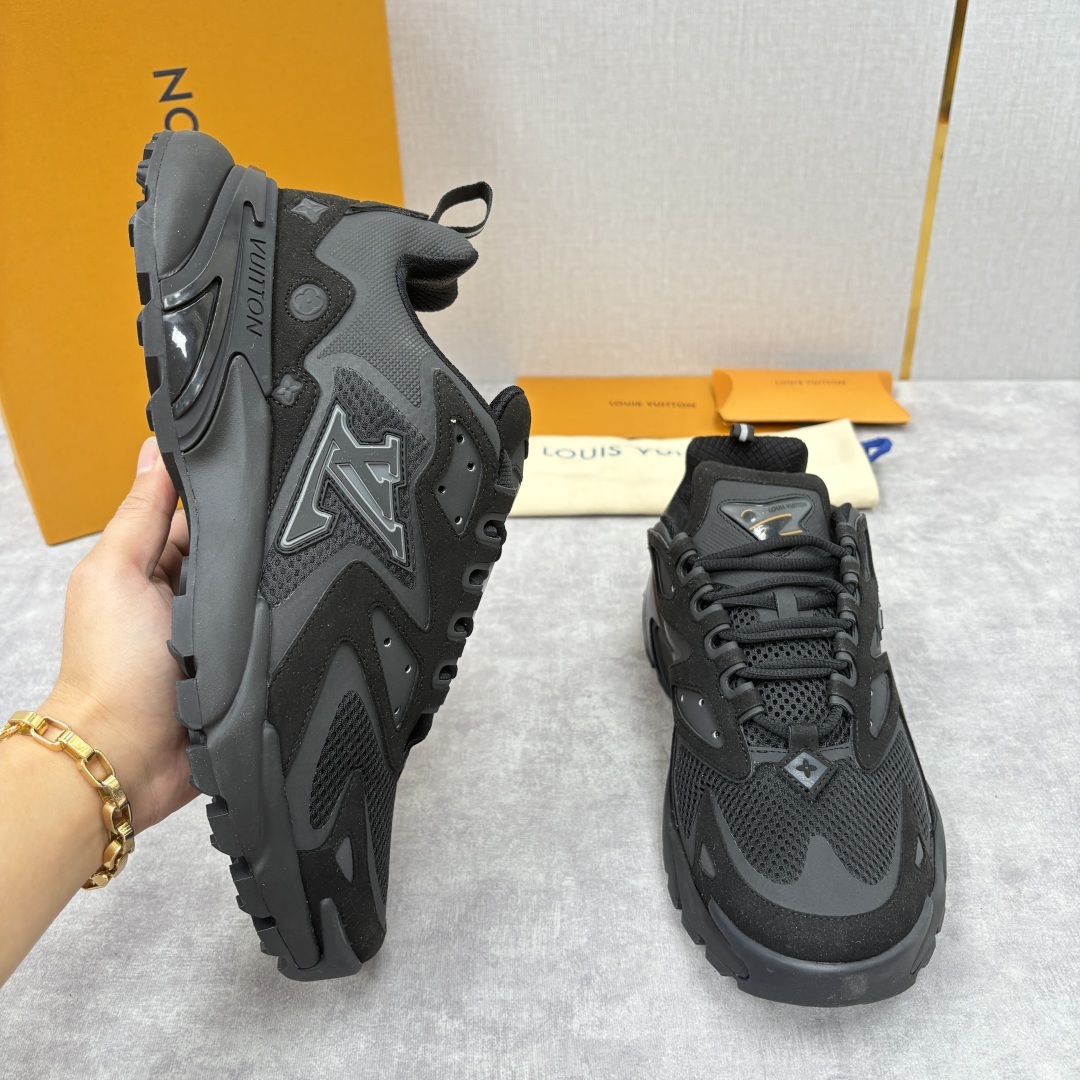 💋💍L 家新品 Loui* Vuitto* 路易~ 男士新款运动鞋系列 时尚与舒适的完美融