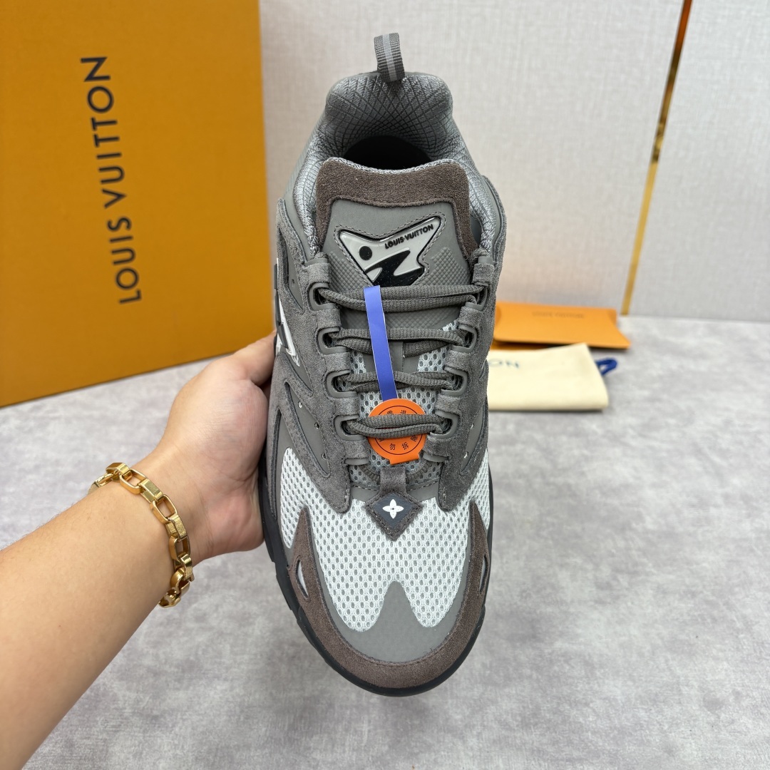 💋💍L 家新品 Loui* Vuitto* 路易~ 男士新款运动鞋系列 时尚与舒适的完美融