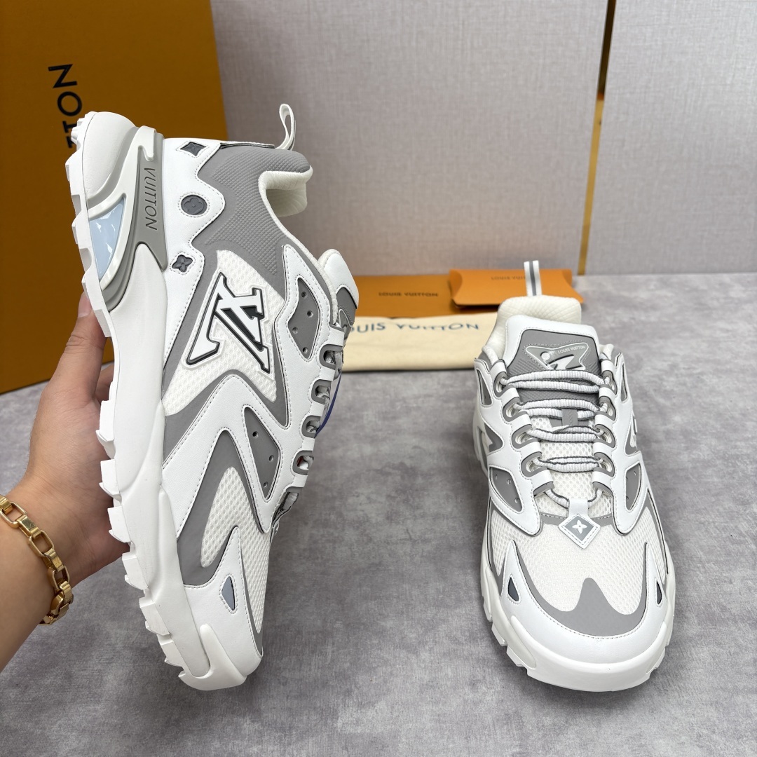 💋💍L 家新品 Loui* Vuitto* 路易~ 男士新款运动鞋系列 时尚与舒适的完美融