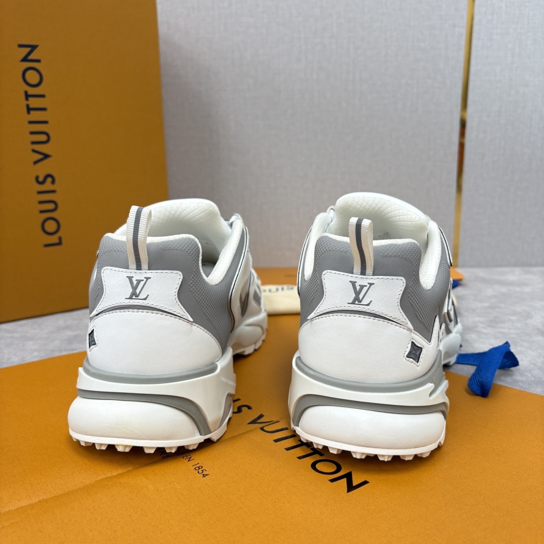💋💍L 家新品 Loui* Vuitto* 路易~ 男士新款运动鞋系列 时尚与舒适的完美融