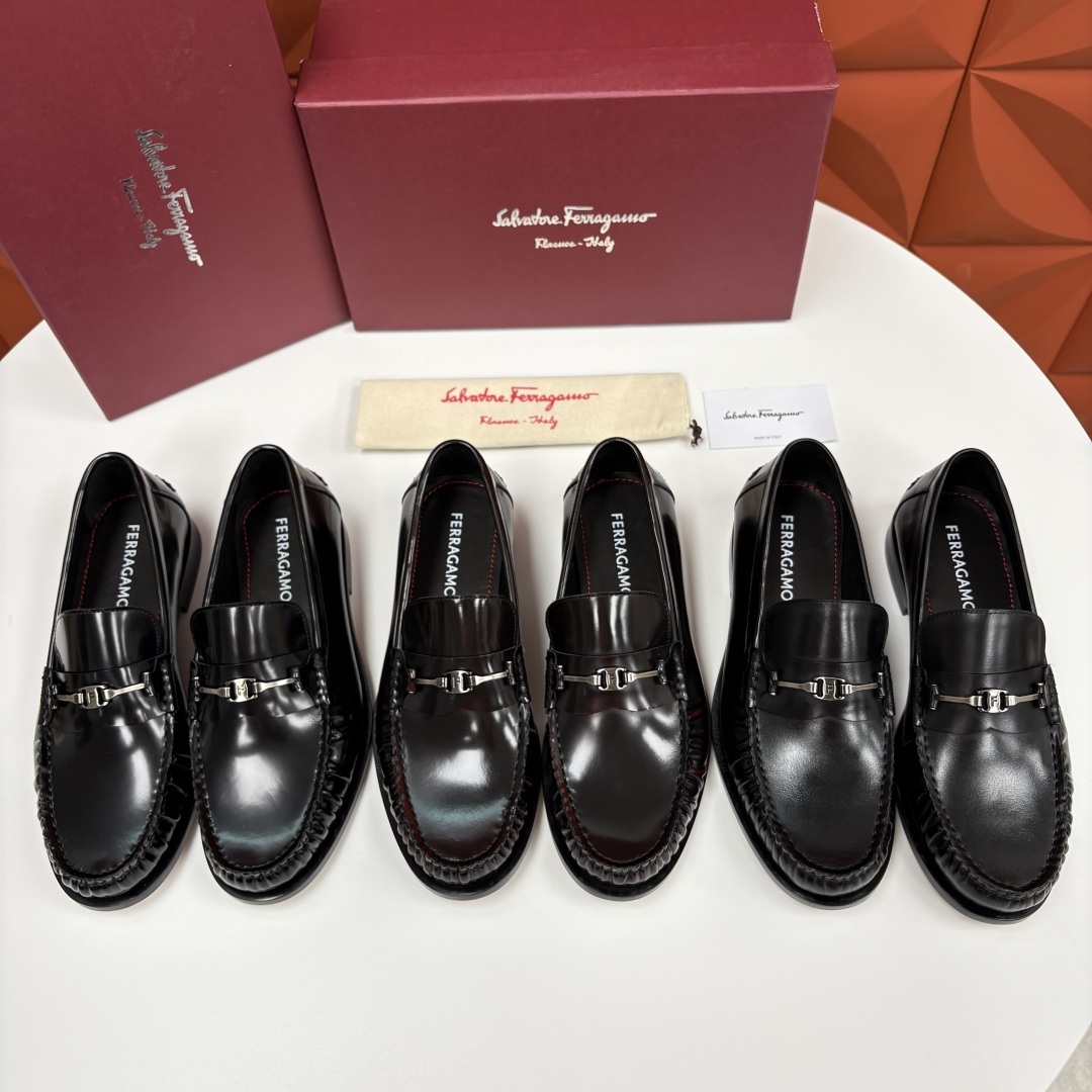 💋💍SF家新品 Ferraga* 菲拉-格慕 Tramezza 男士乐福鞋皮鞋! 一脚蹬便鞋。这款