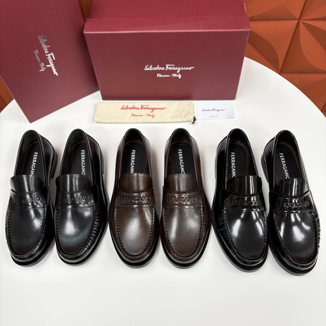 💋💍SF家新品 Ferraga* 菲拉-格慕 Tramezza 男士乐福鞋皮鞋! 一脚蹬便鞋。这款