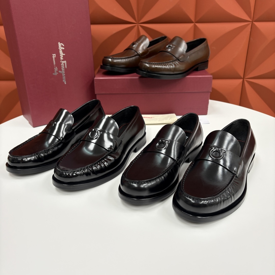 💋💍SF家新品 Ferraga* 菲拉-格慕 Tramezza 男士乐福鞋皮鞋! 一脚蹬便鞋。这款