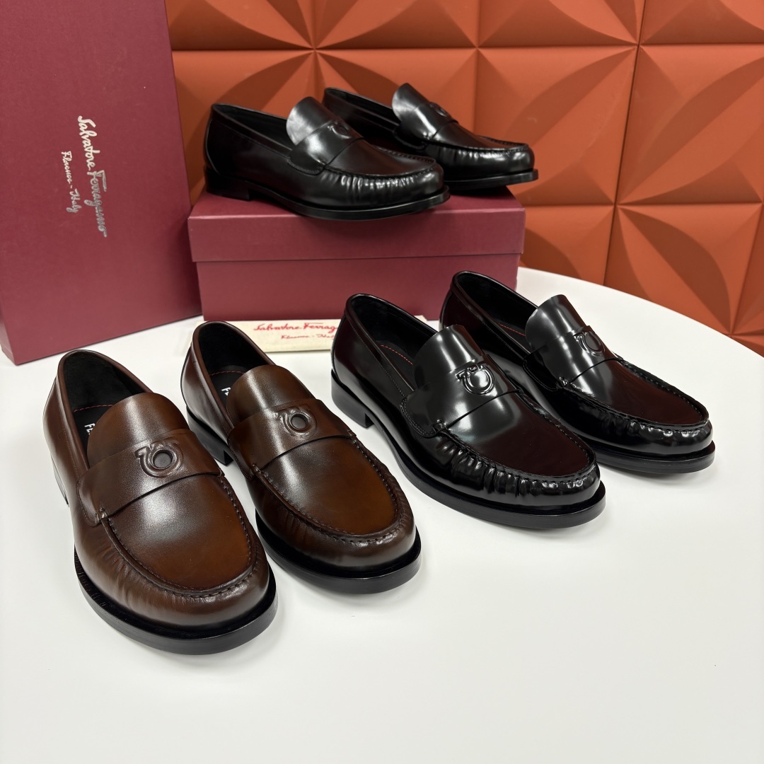 💋💍SF家新品 Ferraga* 菲拉-格慕 Tramezza 男士乐福鞋皮鞋! 一脚蹬便鞋。这款