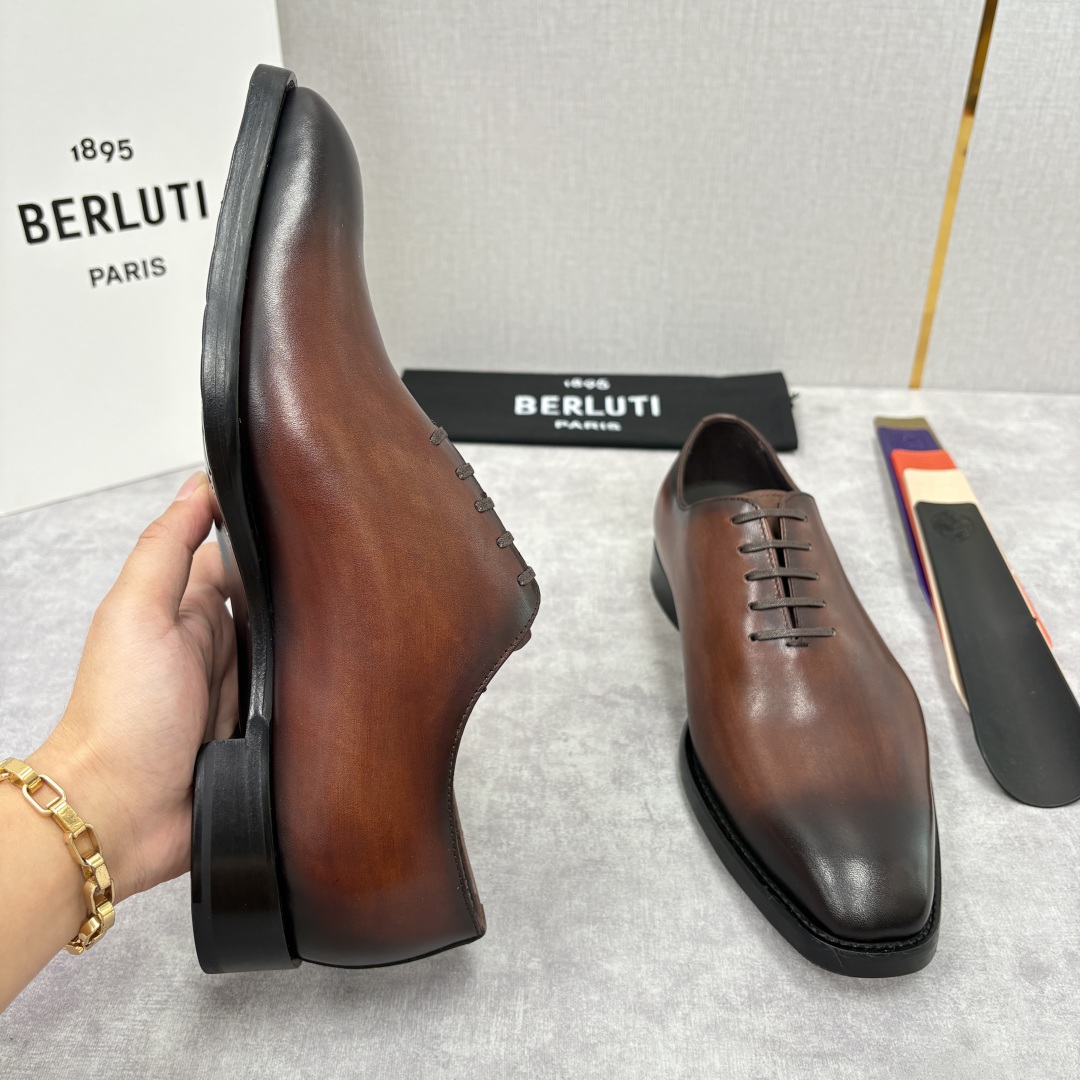 Berluti Men's Brown Leather Formal Dress Shoes, Hand-Colored Italian Leather 8 cmp i1755596699441 1712 0 7