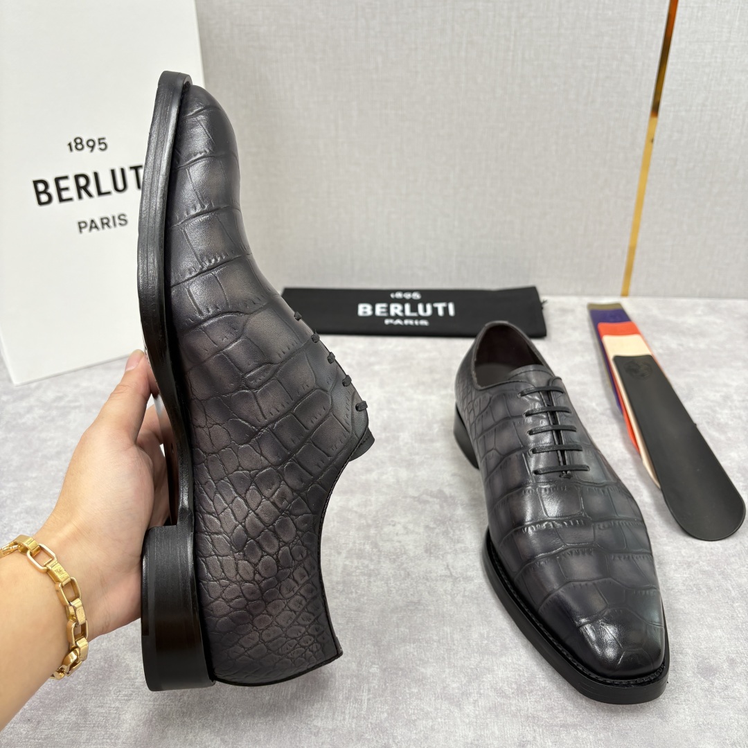 Berluti Men's Alligator Embossed Leather Dress Shoes - Hand-Dyed Italian Craftsmanship 8 cmp i1755596730832 6674 0 7