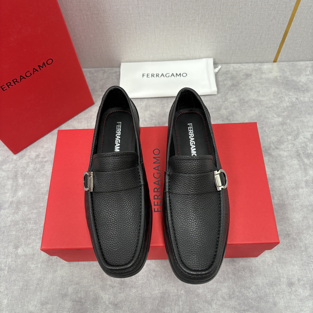 Ferragamo Gancini Buckle Leather Loafers - Classic Style & Comfort 2 cmp i1755624164838 2356 0 0
