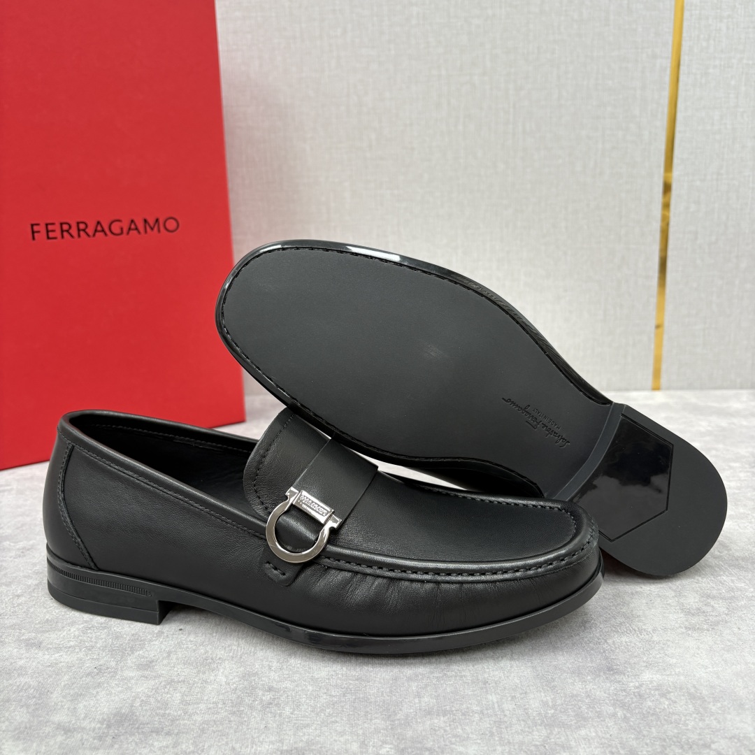 Ferragamo Men's Gancini Buckle Leather Loafers - Slip-On Style, Black 10 cmp i1755624336346 3743 0 8