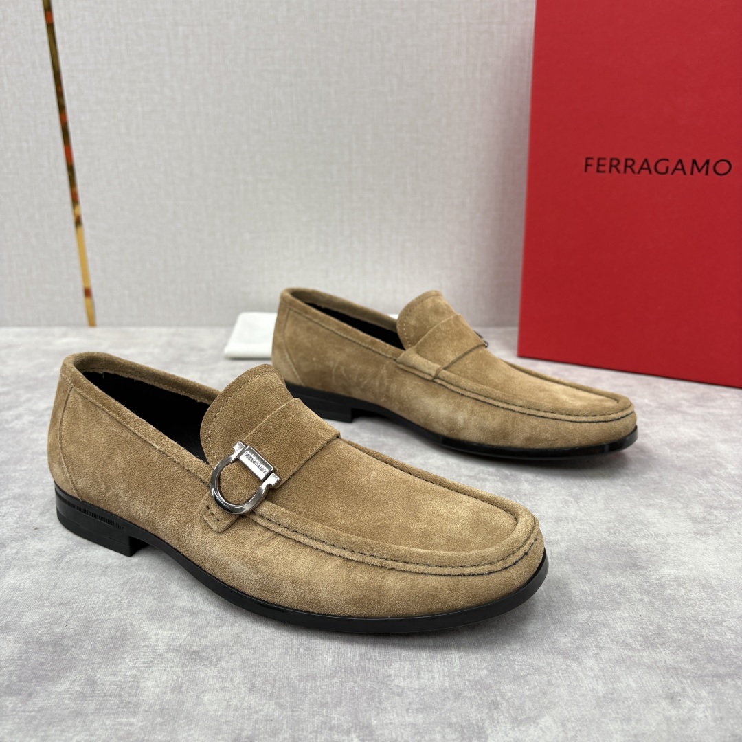 Salvatore Ferragamo Gancini Buckle Suede Loafers Slip-Ons 2 cmp i1755624472316 1272 0 1