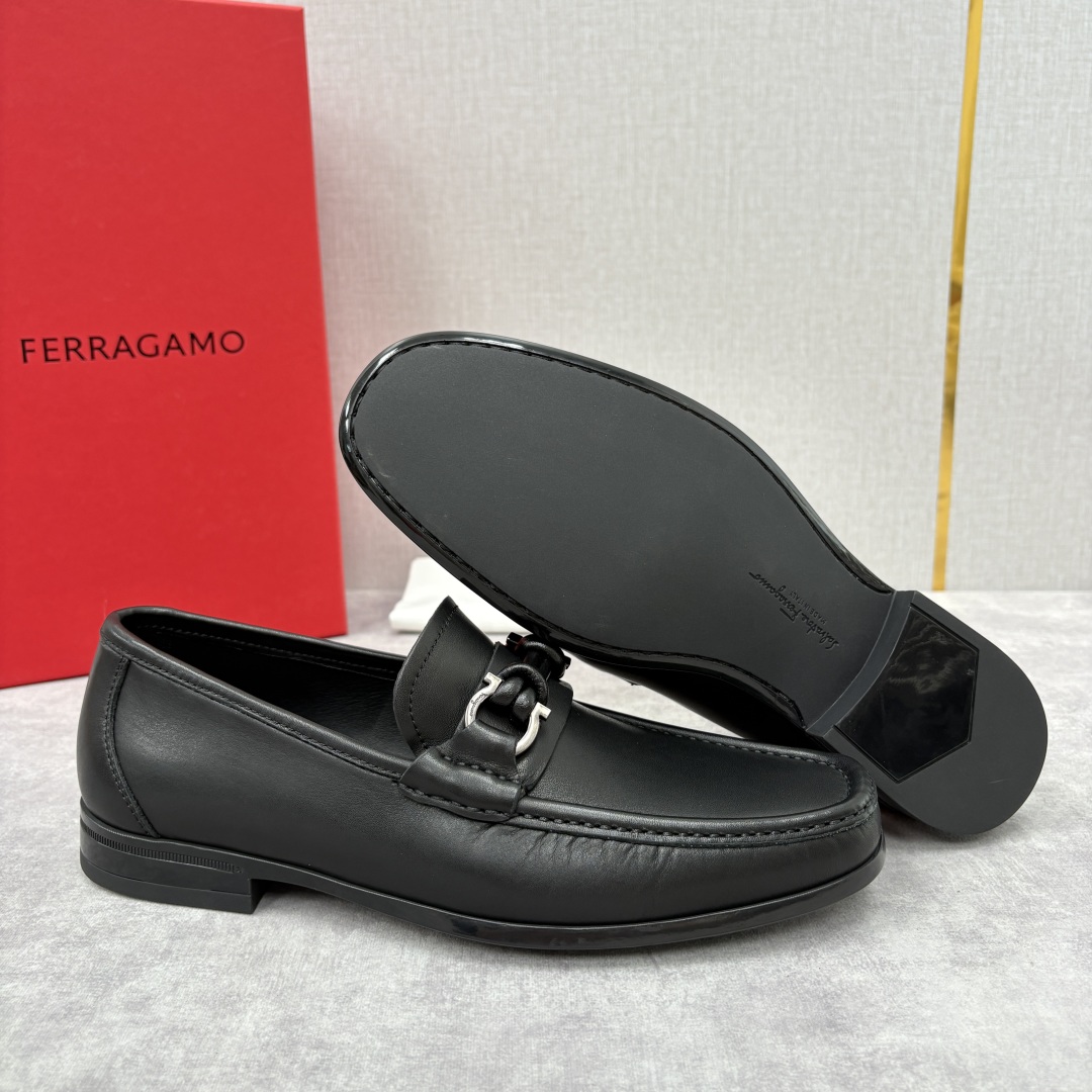 Salvatore Ferragamo Men's Gancini Leather Loafers - Black 10 cmp i1755624564633 8734 0 8