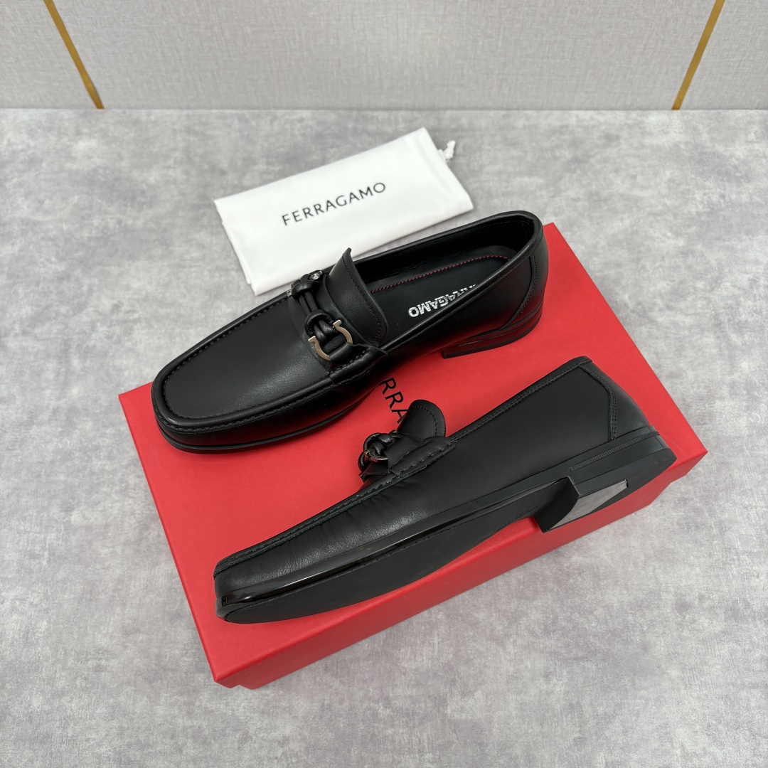 Salvatore Ferragamo Men's Gancini Leather Loafers - Black 4 cmp i1755624567643 7577 0 2