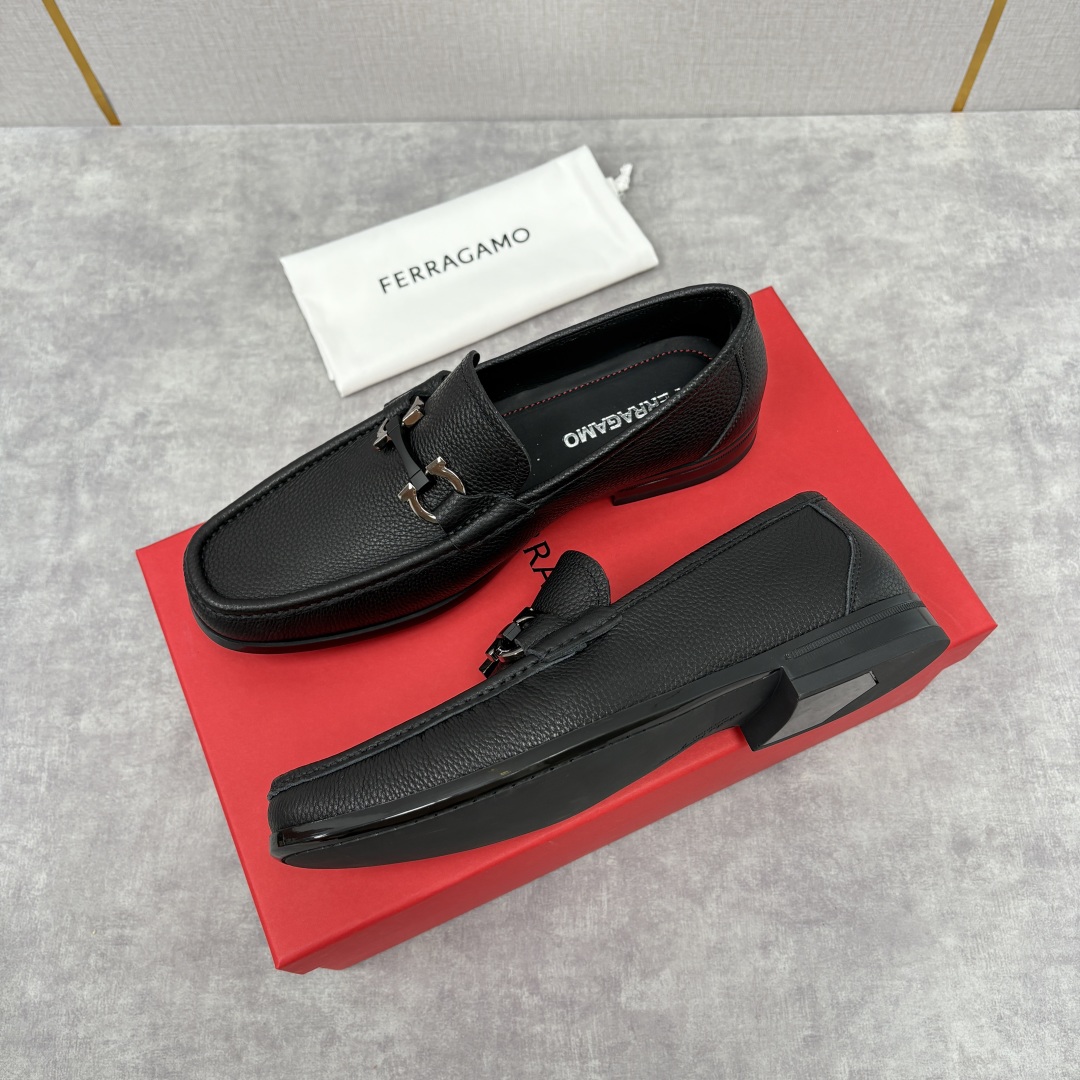 Salvatore Ferragamo Men's Gancini Leather Loafers Slip-Ons 3 cmp i1755624637556 5901 0 2
