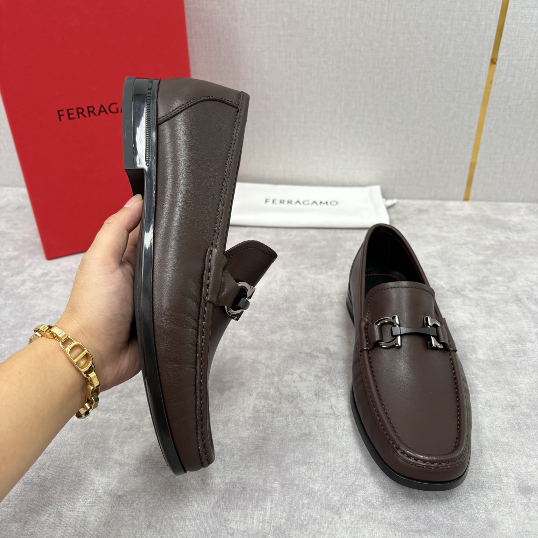 Salvatore Ferragamo Men's Gancini Buckle Leather Loafers - Brown 5 cmp i1755624694473 2148 0 3