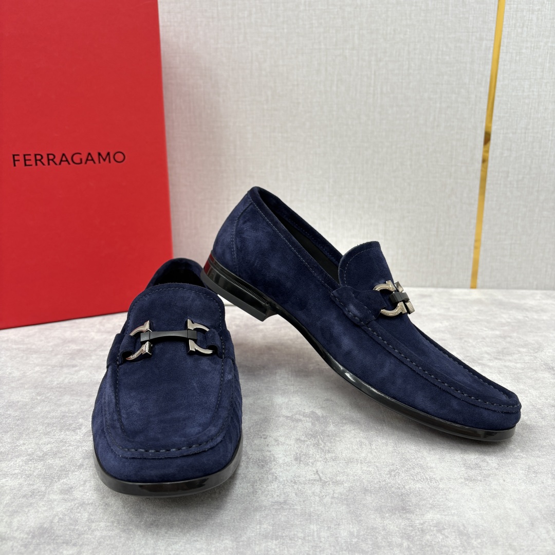 Salvatore Ferragamo Gancini Buckle Suede Loafers - Classic Style & Comfort 7 cmp i1755624717152 9854 0 6