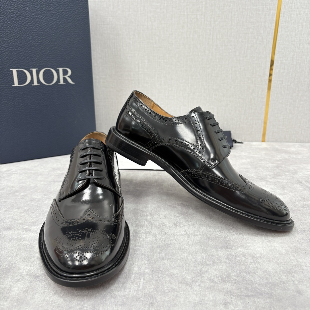 💋💍CD家新品 Dio* 迪-奥 新款男士正装鞋皮鞋, Embassy 布洛克德比鞋。黑色亮面牛皮革 官