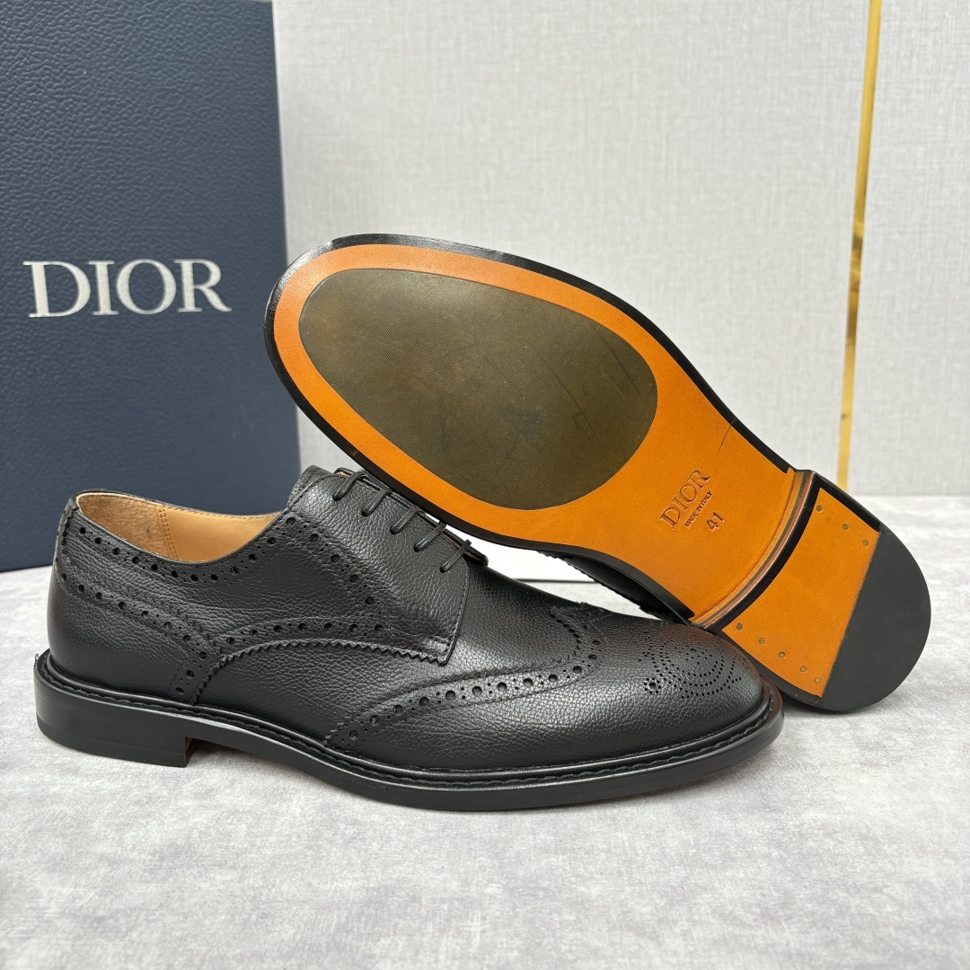 💋💍CD家新品 Dio* 迪-奥 新款男士正装鞋皮鞋, Embassy 布洛克德比鞋。官方9,400。这