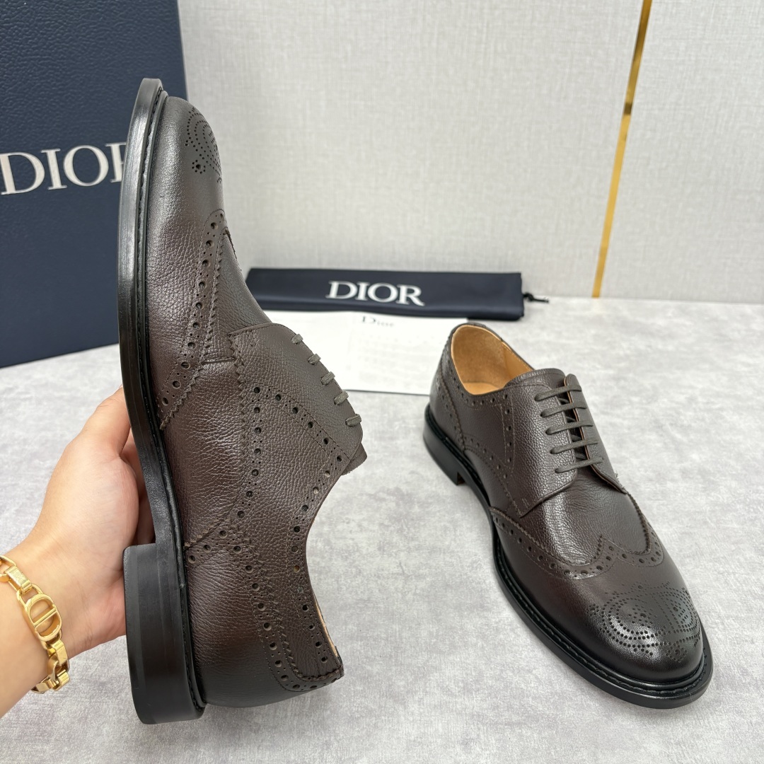 💋💍CD家新品 Dio* 迪-奥 新款男士正装鞋皮鞋, Embassy 布洛克德比鞋。黑色亮面牛皮革 官