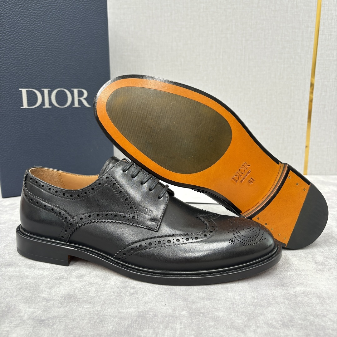 💋💍CD家新品 Dio* 迪-奥 新款男士正装鞋皮鞋, Embassy 布洛克德比鞋。 官方9,400。