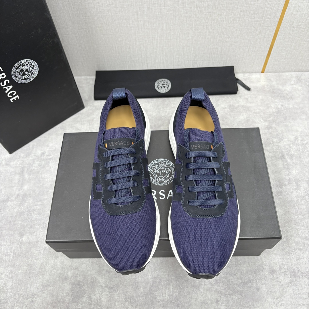 💋💍VS 家新品 Versac* 范思-哲 新款男士飞织休闲鞋，侧面饰以品牌标志性的设计语言，诠释时尚与