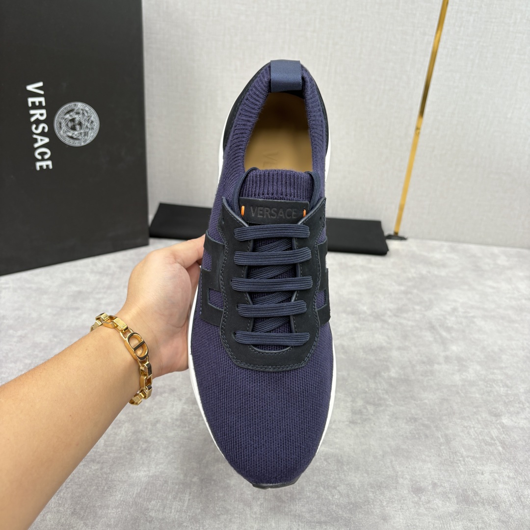 💋💍VS 家新品 Versac* 范思-哲 新款男士飞织休闲鞋，侧面饰以品牌标志性的设计语言，诠释时尚与