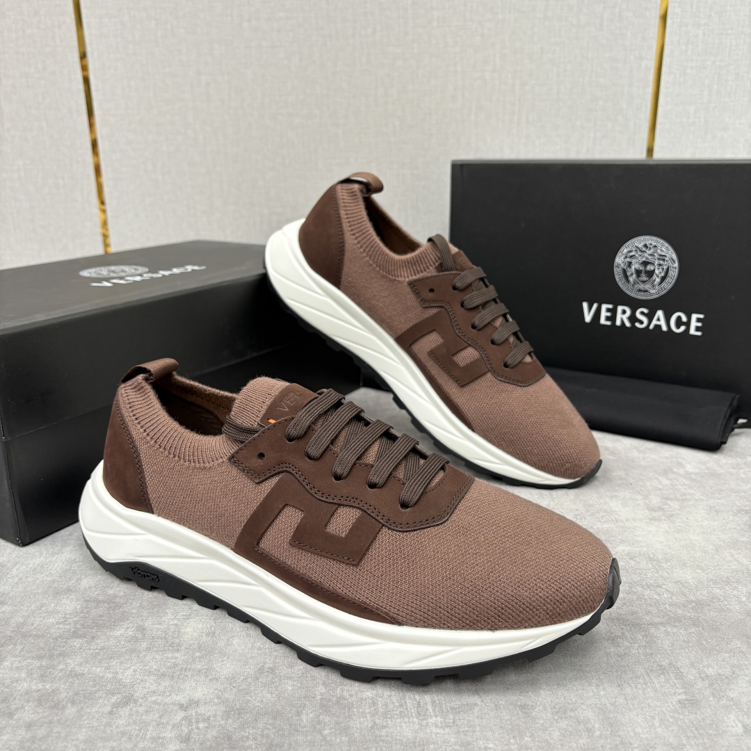 💋💍VS 家新品 Versac* 范思-哲 新款男士飞织休闲鞋，侧面饰以品牌标志性的设计语言，诠释时尚与