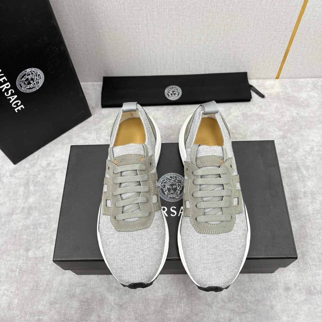 💋💍VS 家新品 Versac* 范思-哲 新款男士飞织休闲鞋，侧面饰以品牌标志性的设计语言，诠释时尚与