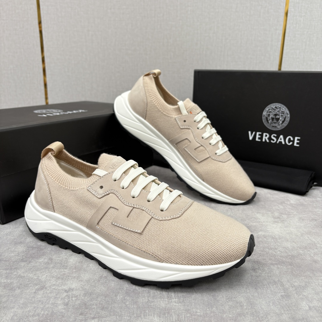 💋💍VS 家新品 Versac* 范思-哲 新款男士飞织休闲鞋，侧面饰以品牌标志性的设计语言，诠释时尚与