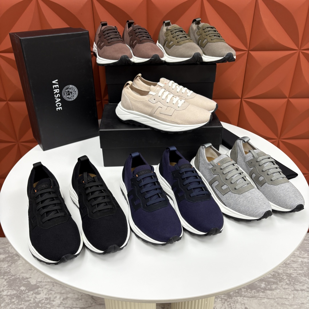 💋💍VS 家新品 Versac* 范思-哲 新款男士飞织休闲鞋，侧面饰以品牌标志性的设计语言，诠释时尚与