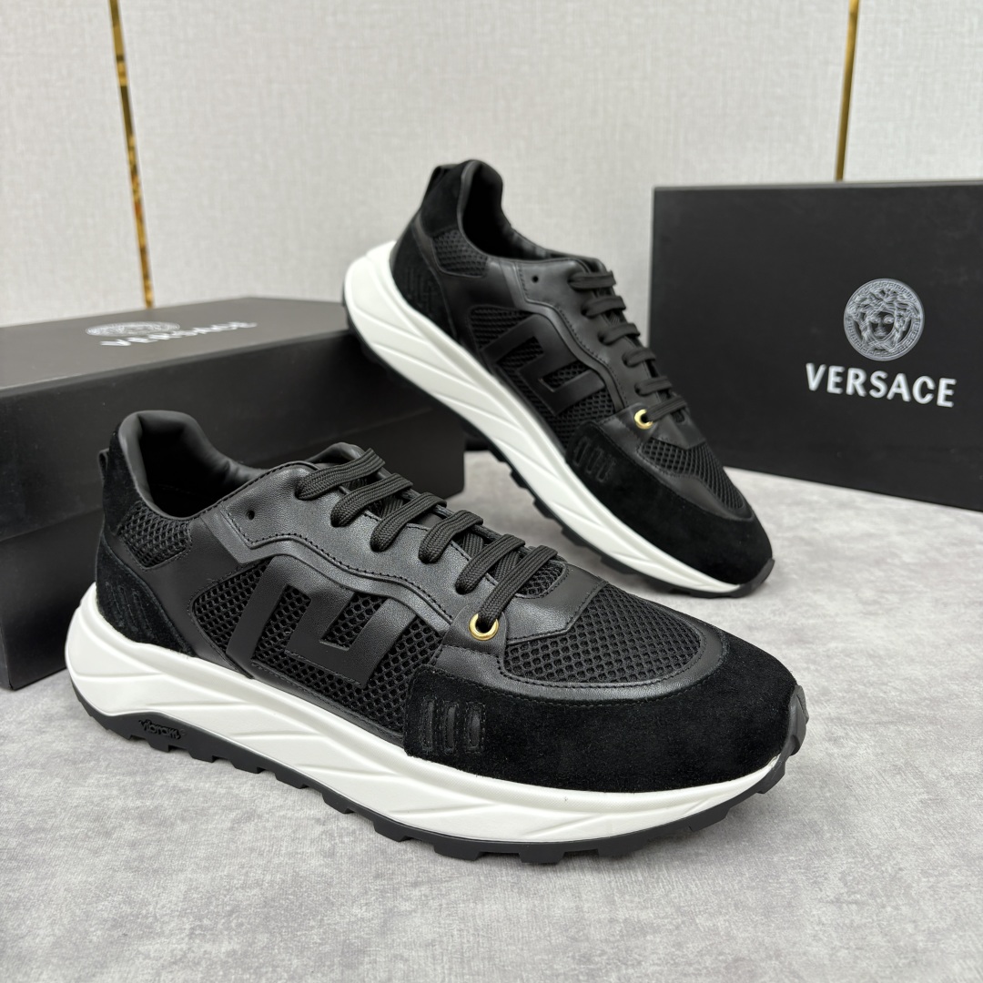 💋💍VS 家新品 Versac* 范思-哲 新款男士休闲鞋，当时尚与舒适邂逅，这款运动鞋应运而生，每一处