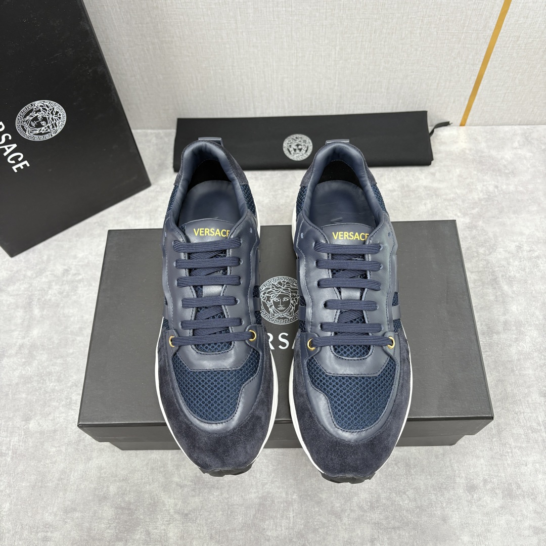💋💍VS 家新品 Versac* 范思-哲 新款男士休闲鞋，当时尚与舒适邂逅，这款运动鞋应运而生，每一处
