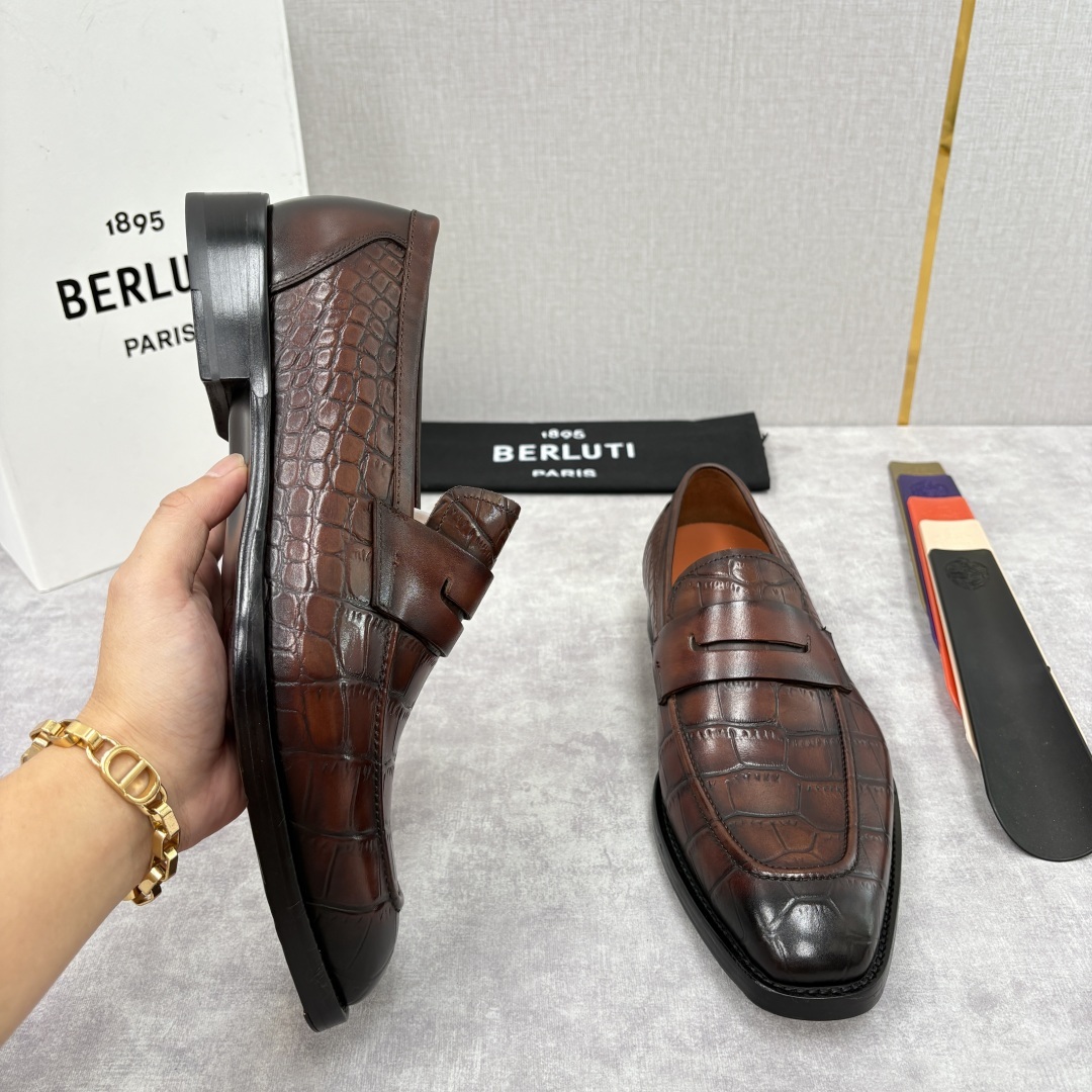 💋💍BERLUT* 布鲁提 新品男士乐福鞋皮鞋 Berlut*的一款标志性鞋履 意大利进口/鳄鱼纹压纹牛