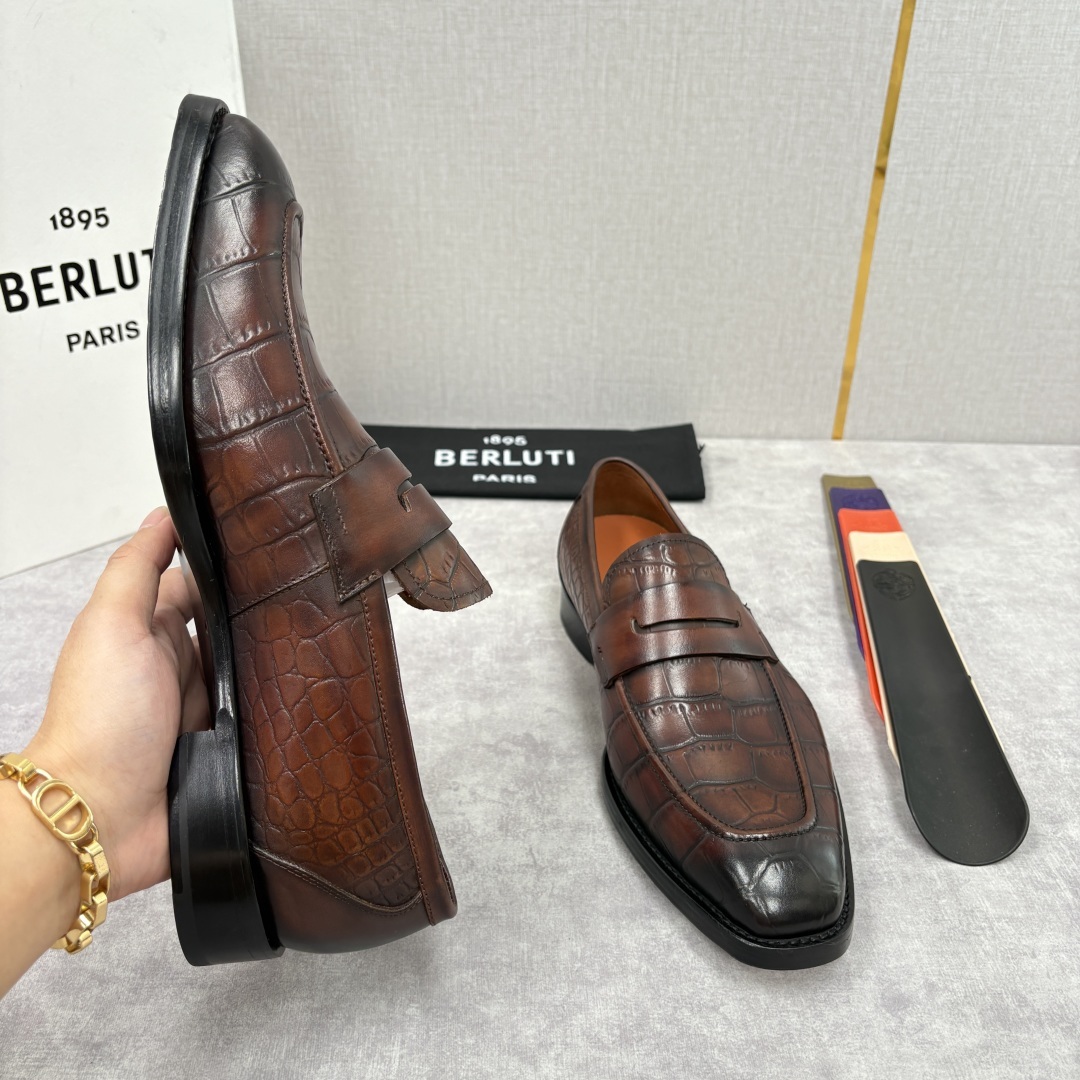💋💍BERLUT* 布鲁提 新品男士乐福鞋皮鞋 Berlut*的一款标志性鞋履 意大利进口/鳄鱼纹压纹牛