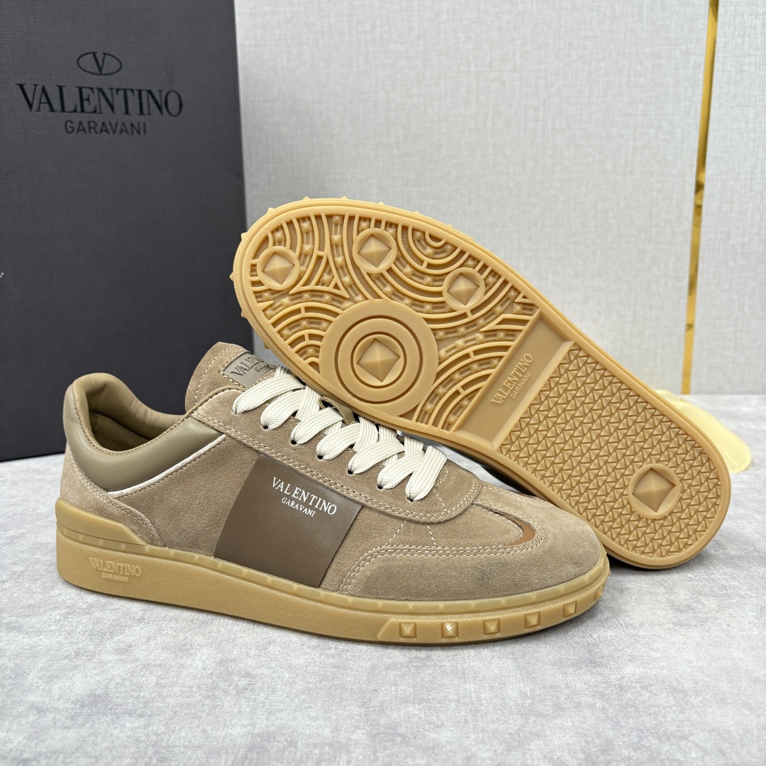 💋💍VT新品 VALENTIN* Garavan* 华伦～ 低帮运动鞋板鞋系列 鞋面采用高品质的绒面革和