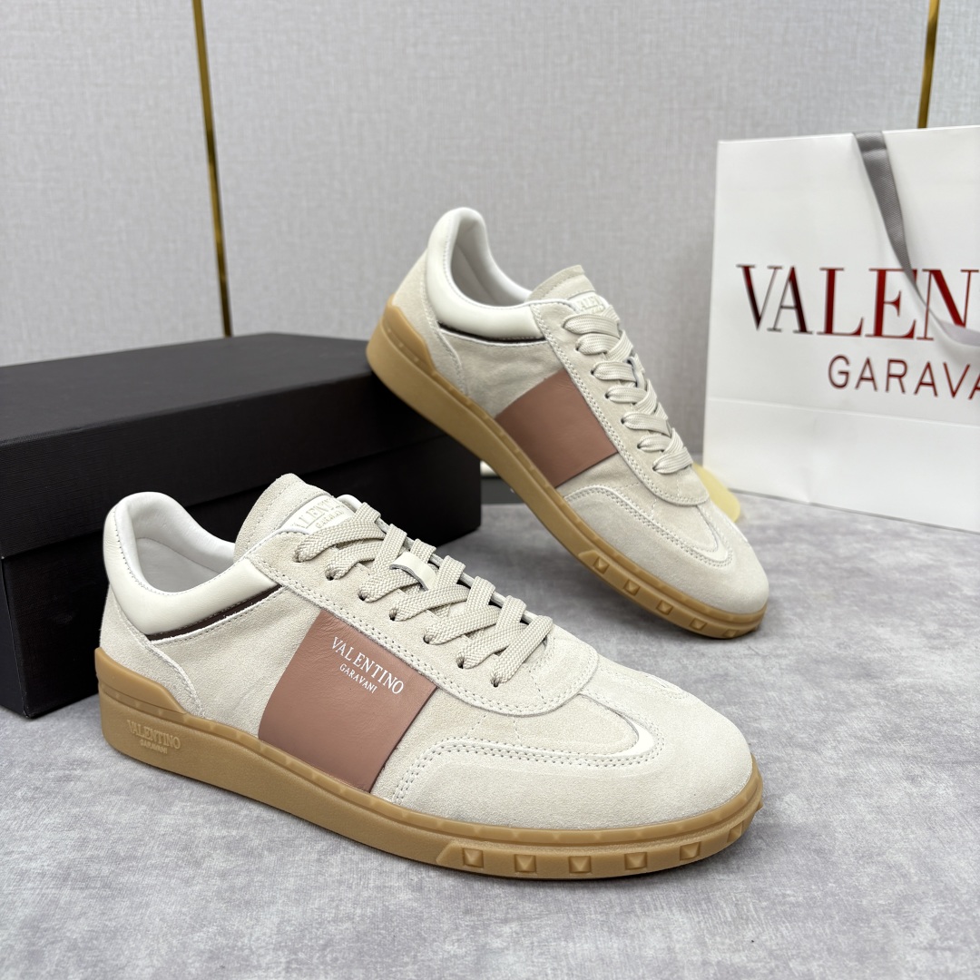 💋💍VT新品 VALENTIN* Garavan* 华伦～ 低帮运动鞋板鞋系列 鞋面采用高品质的绒面革和