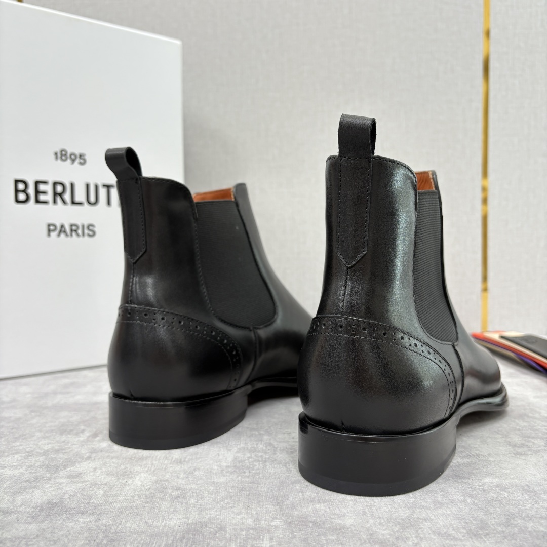 💋💍Berlut* 布鲁提 新品男士靴子 切尔西皮靴 以精湛工艺诠释奢华鞋履美学 这款靴子采用进口头层牛