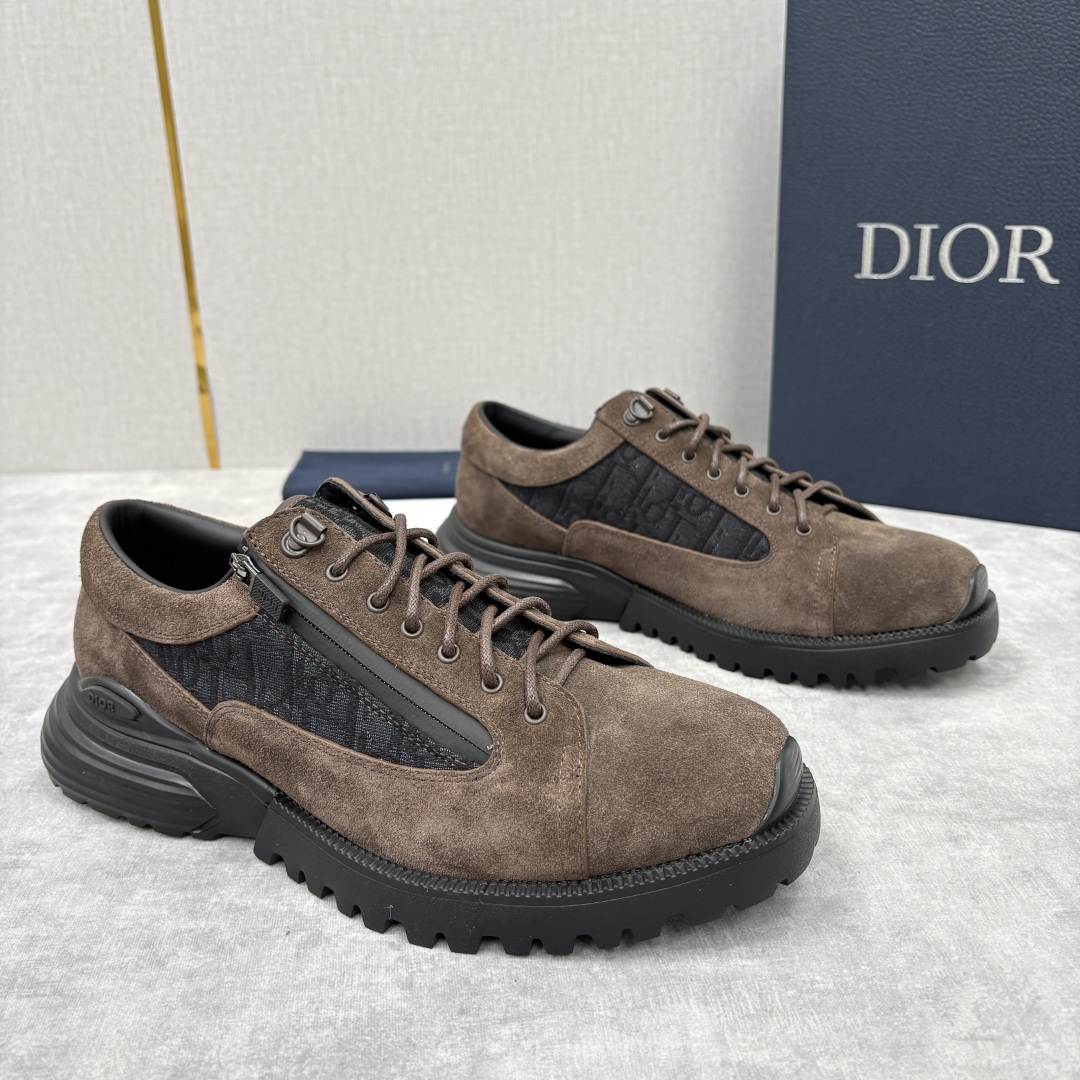 💋💍CD家新品 迪-奥 Dio* Combat 德比鞋 官方 9,400 这款休闲鞋呈现时尚设计与运动元