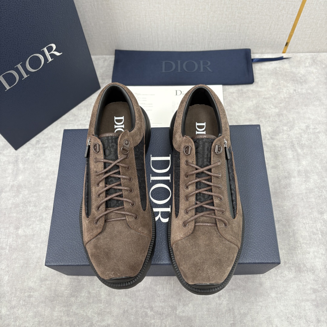 💋💍CD家新品 迪-奥 Dio* Combat 德比鞋 官方 9,400 这款休闲鞋呈现时尚设计与运动元