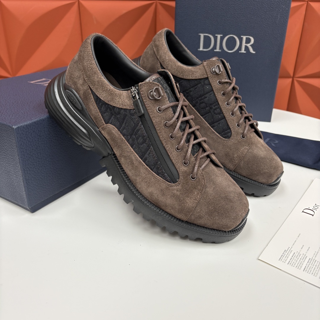 💋💍CD家新品 迪-奥 Dio* Combat 德比鞋 官方 9,400 这款休闲鞋呈现时尚设计与运动元