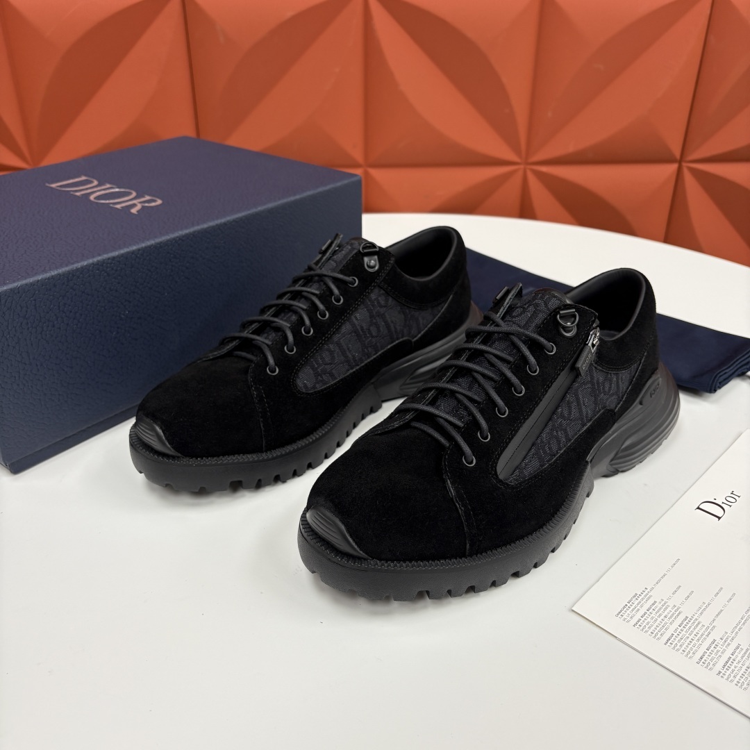 💋💍CD家新品 迪-奥 Dio* Combat 德比鞋 官方 9,400 这款休闲鞋呈现时尚设计与运动元