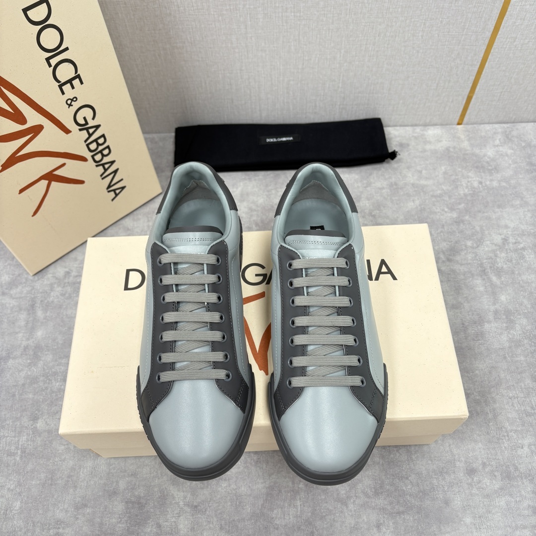 💋💍D &G 杜嘉-班纳(Dolce & Gabban*) Portofino 运动鞋板鞋系列设计 采用