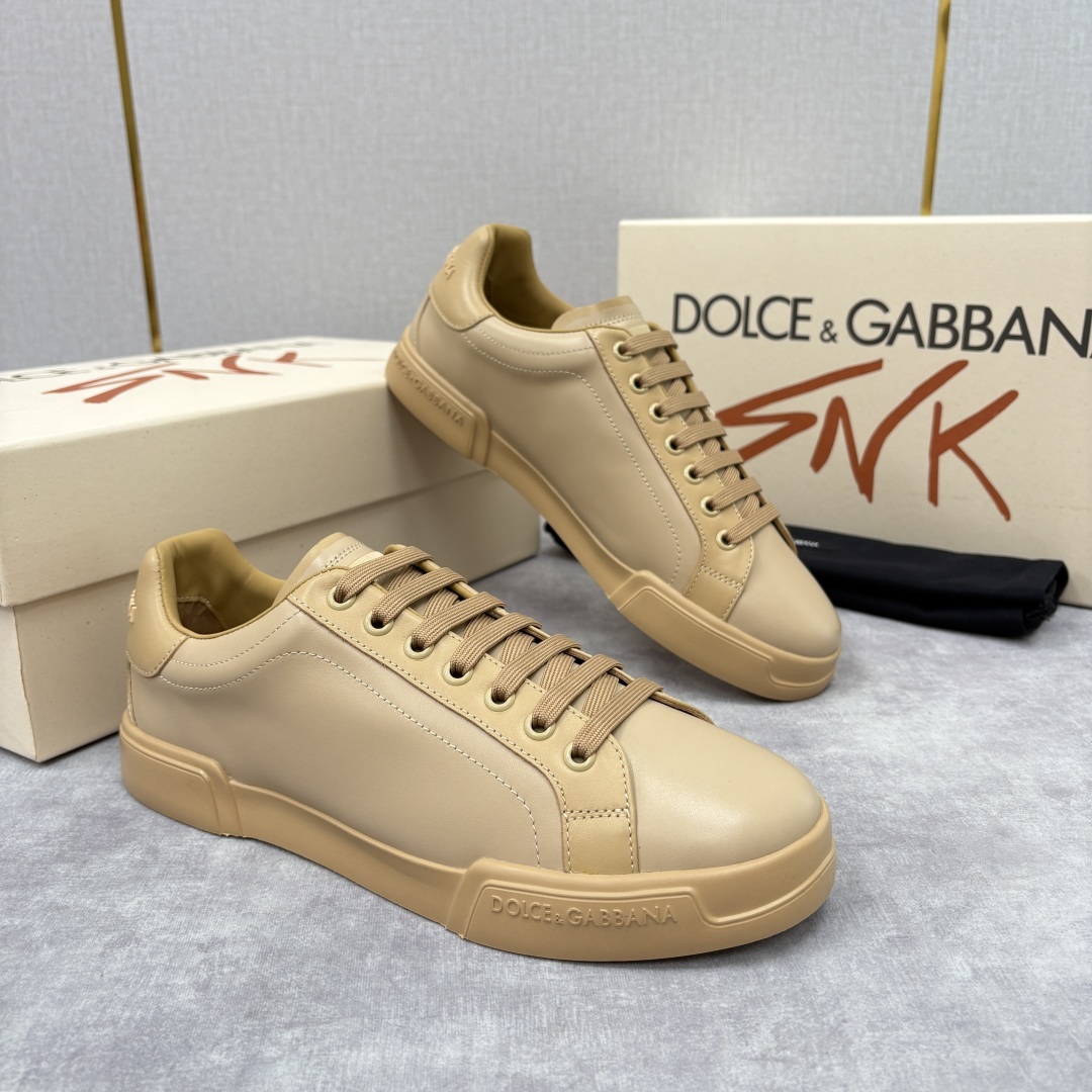 💋💍D &G 杜嘉-班纳(Dolce & Gabban*) Portofino 运动鞋板鞋系列设计 采用